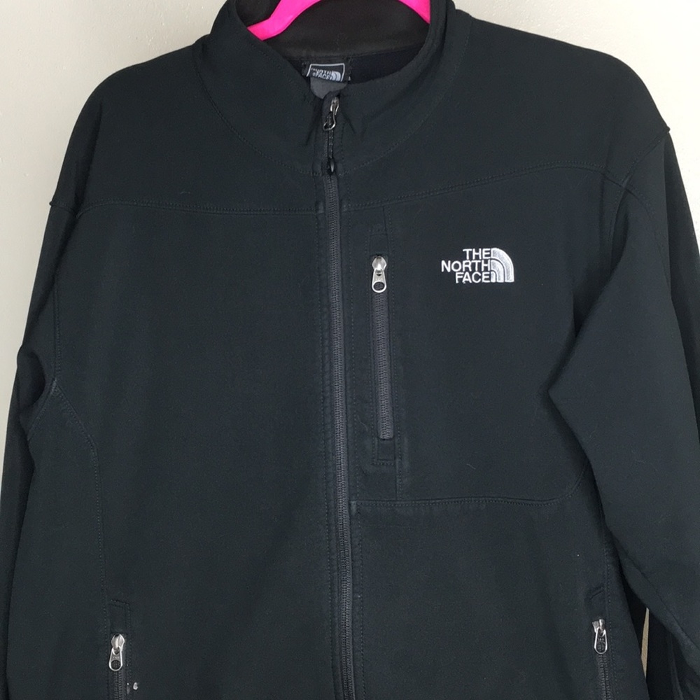 The NorthFace Apex Men’s Jacket Black Large